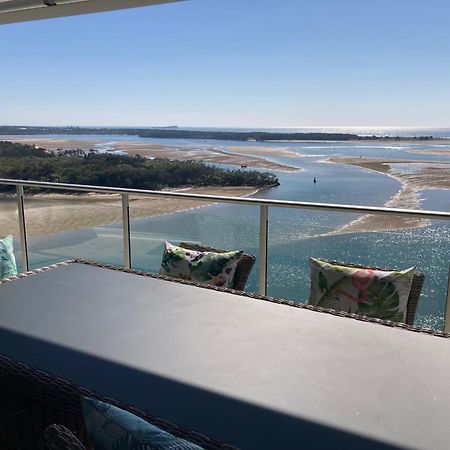 Waves Maroochy River Маручидор Экстерьер фото